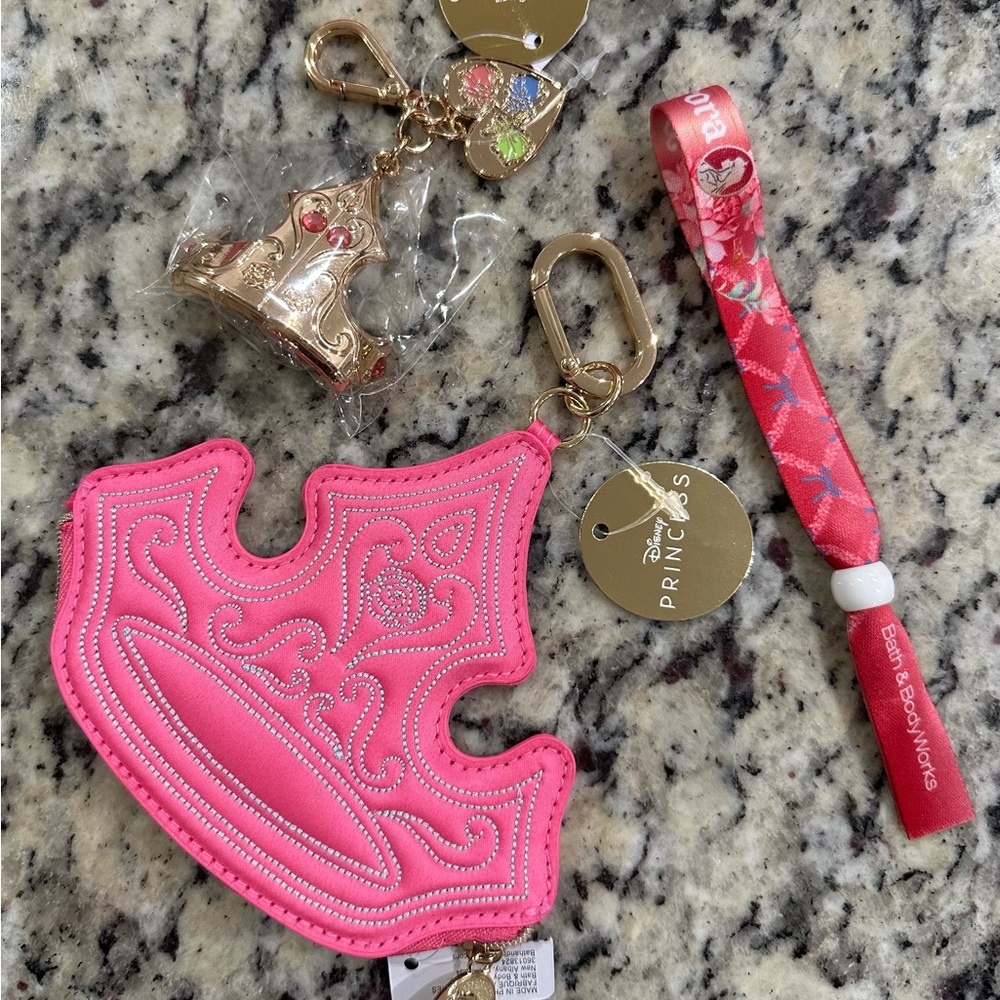 Bath & Body Works: Princess Aurora Coin Purse, Hand Sanitizer Clip, & Bracelet - Picture 2 of 5